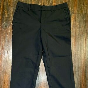 GAP Women’s Ankle Chino Pants